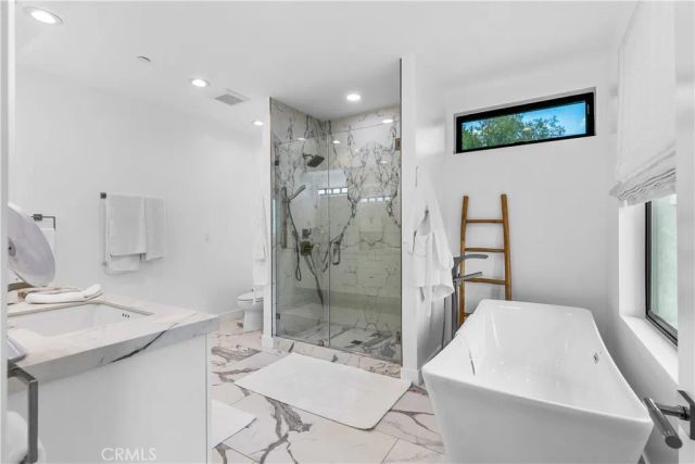 6561 Pickwick Street, Los Angeles, CA 90042