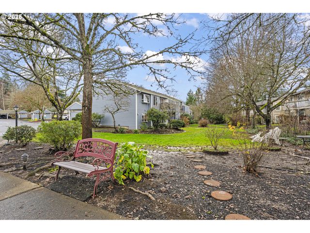 10960 Sw MEADOWBROOK Dr 10, Portland, OR 97224