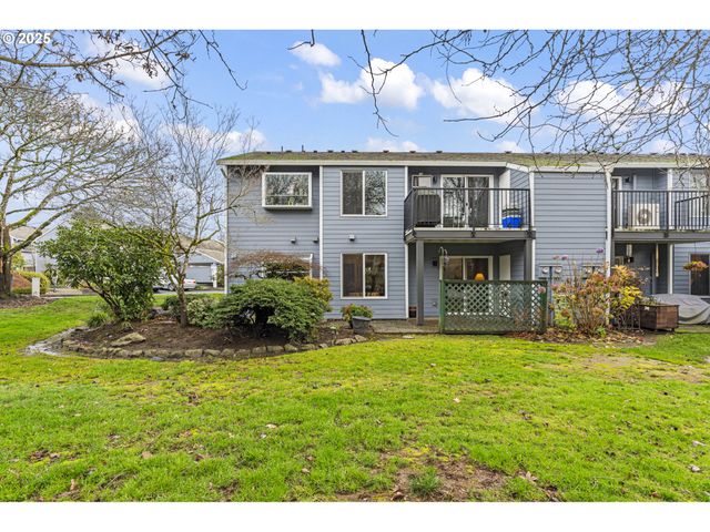 10960 Sw MEADOWBROOK Dr 10, Portland, OR 97224