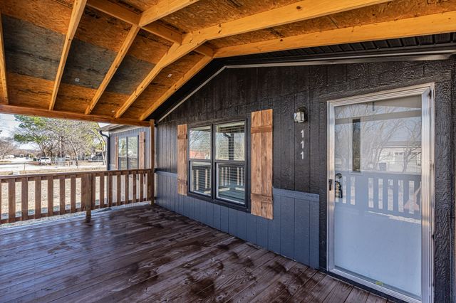 111 County Road 1303, Bridgeport, TX 76426