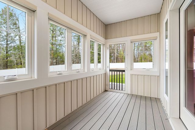 7 Sundance Lane, Bow, NH 03304