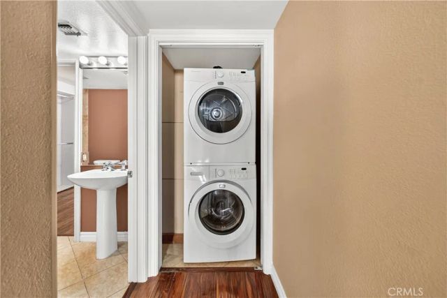 1234 Granville 3, Los Angeles, CA 90025
