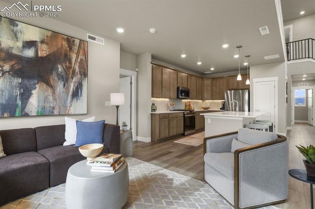 6855 Diamant View, Colorado Springs, CO 80924