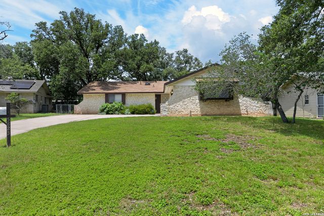 5823 BOGART DR, San Antonio, TX 78240
