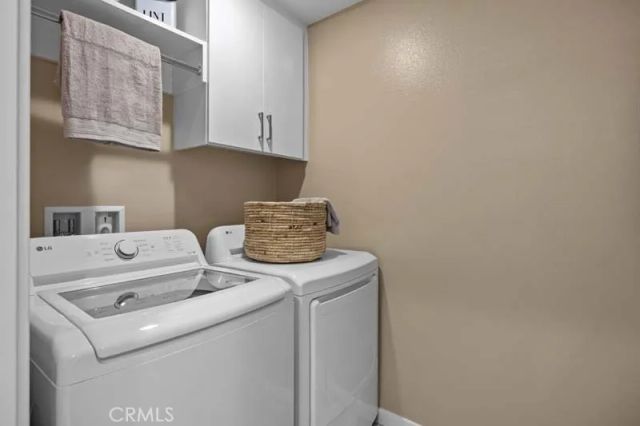 111 Evergreen Lane, Claremont, CA 91711