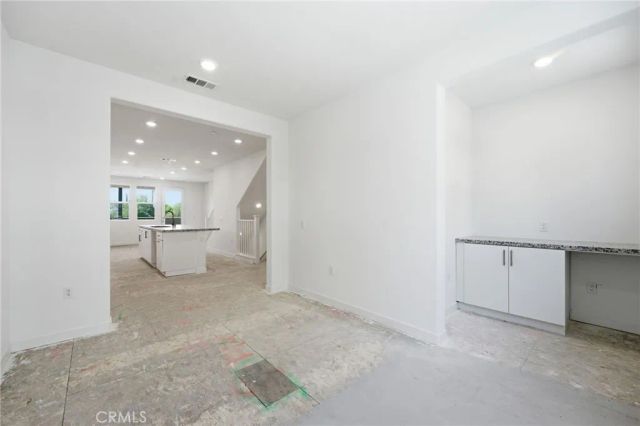 111 Evergreen Lane, Claremont, CA 91711