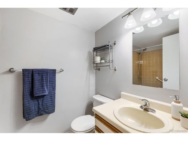 7801 W 35th Ave 102, Wheat Ridge, CO 80033
