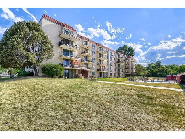 7801 W 35th Ave 102, Wheat Ridge, CO 80033