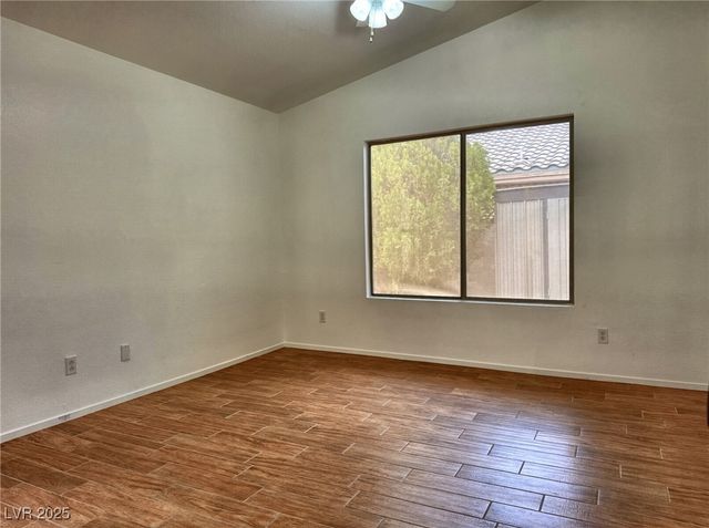 7812 Blue Charm Avenue, Las Vegas, NV 89149