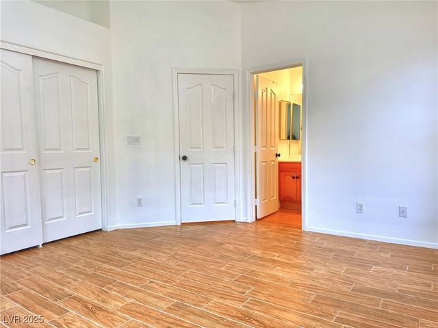 7812 Blue Charm Avenue, Las Vegas, NV 89149