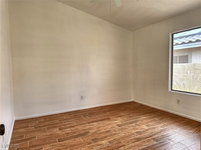 7812 Blue Charm Avenue, Las Vegas, NV 89149