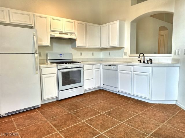 7812 Blue Charm Avenue, Las Vegas, NV 89149