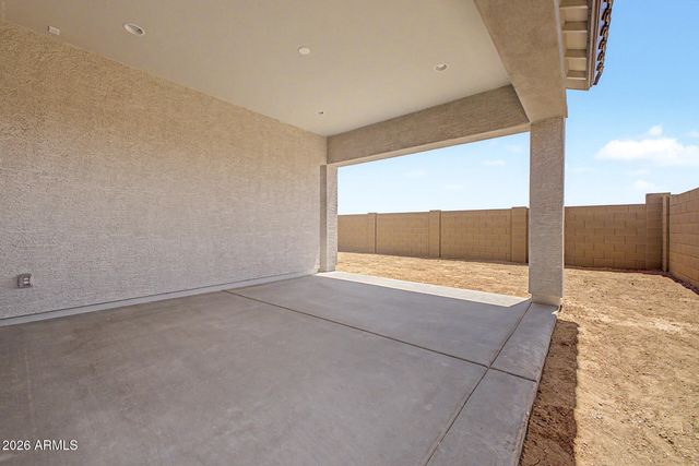 18535 W LAURIE Lane, Waddell, AZ 85355
