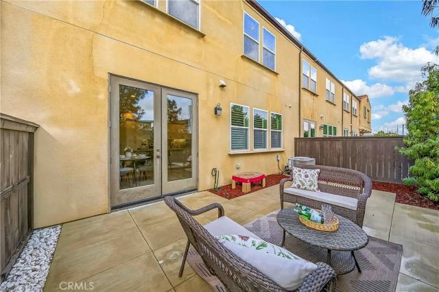 5372 Harvard Way, Cypress, CA 90630