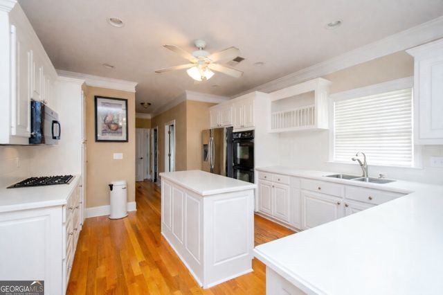 1206 Lancelot Court, Loganville, GA 30052