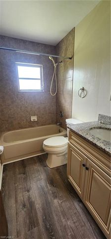 4618 SW 7th AVE, Cape Coral, FL 33914