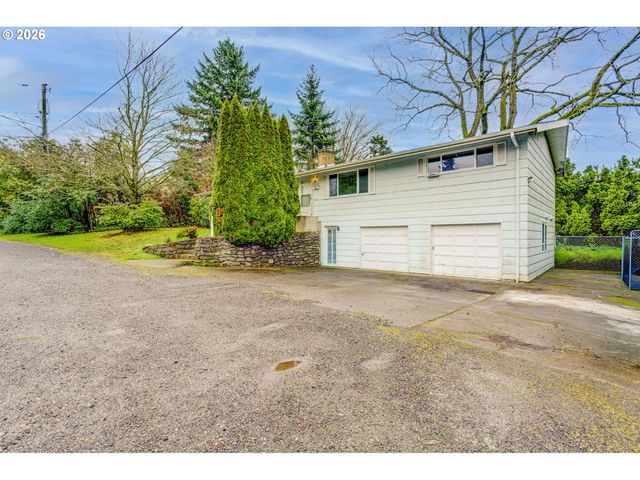 10238 Ne MORRIS Ct, Portland, OR 97220