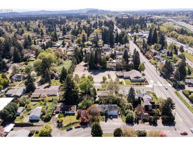 10238 Ne MORRIS Ct, Portland, OR 97220