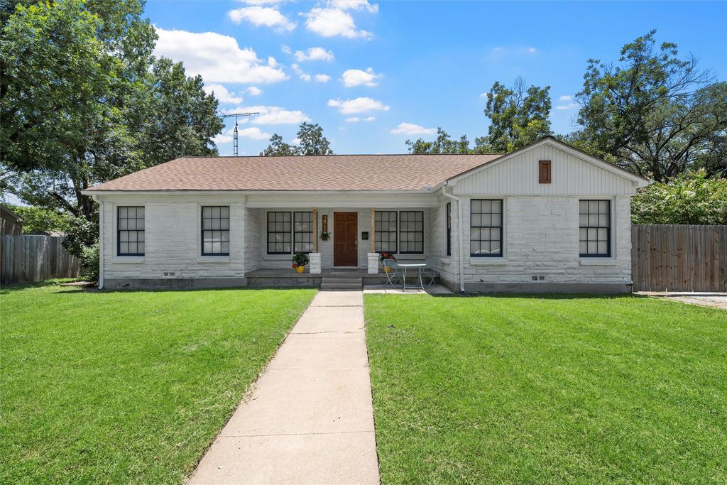 2716 Pine Avenue, Waco, TX 76708