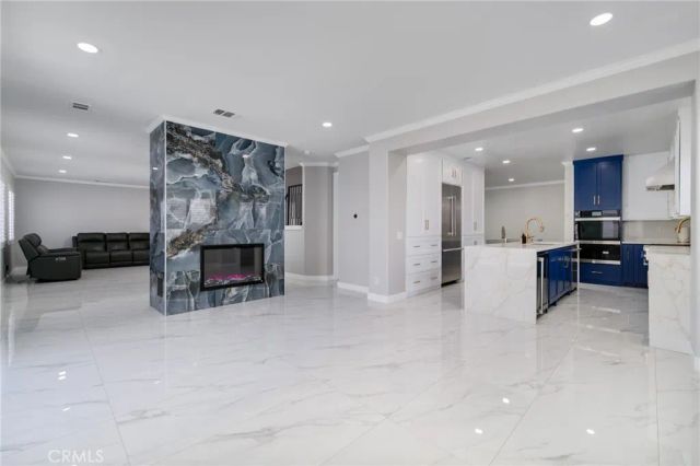 12460 Black Horse, Eastvale, CA 91752