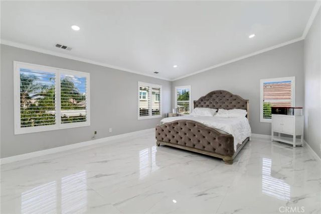 12460 Black Horse, Eastvale, CA 91752