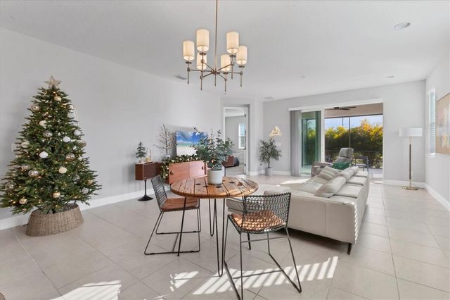 123 OKEEFFE CIRCLE, Bradenton, FL 34212