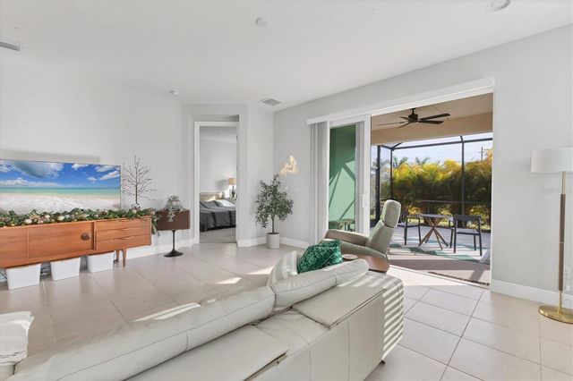 123 OKEEFFE CIRCLE, Bradenton, FL 34212