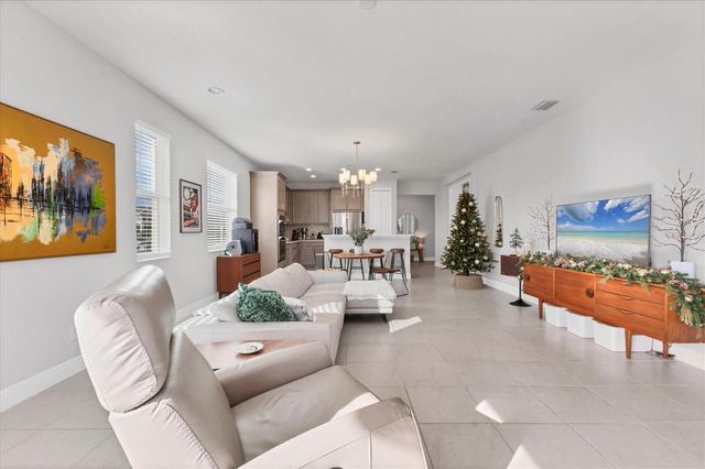 123 OKEEFFE CIRCLE, Bradenton, FL 34212