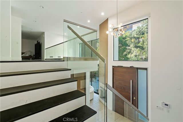 1414 Dawnridge Drive, Beverly Hills, CA 90210