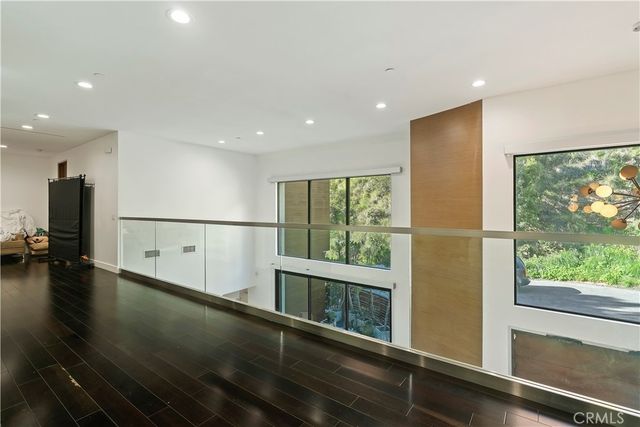 1414 Dawnridge Drive, Beverly Hills, CA 90210