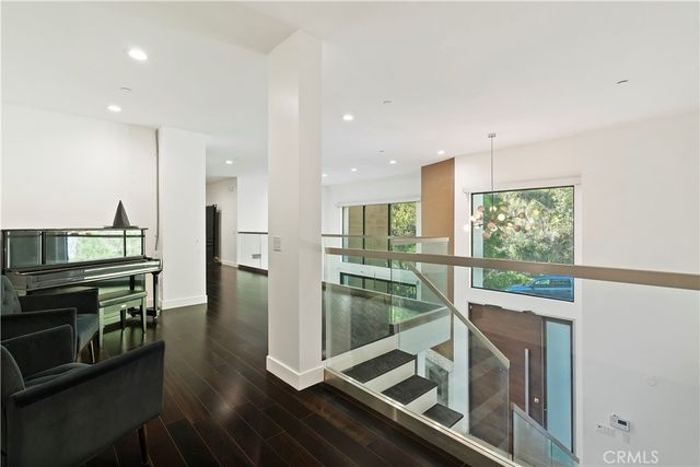 1414 Dawnridge Drive, Beverly Hills, CA 90210