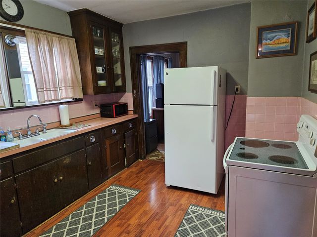 953 E 33RD Street, Erie, PA 16504