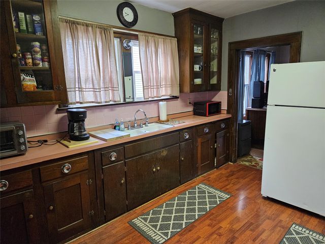 953 E 33RD Street, Erie, PA 16504