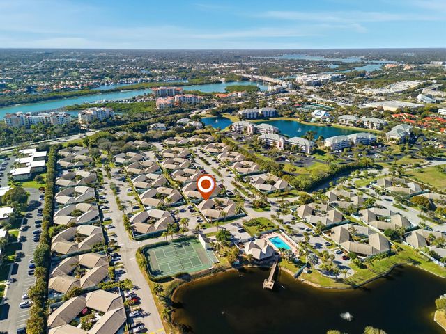 1127 E Seminole Avenue 9c, Jupiter, FL 33477