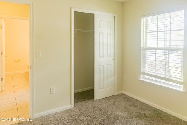8299 FOURAKER FOREST Road, Jacksonville, FL 32221