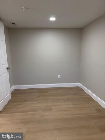 212 W RIVERVIEW RD, Baltimore, MD 21225