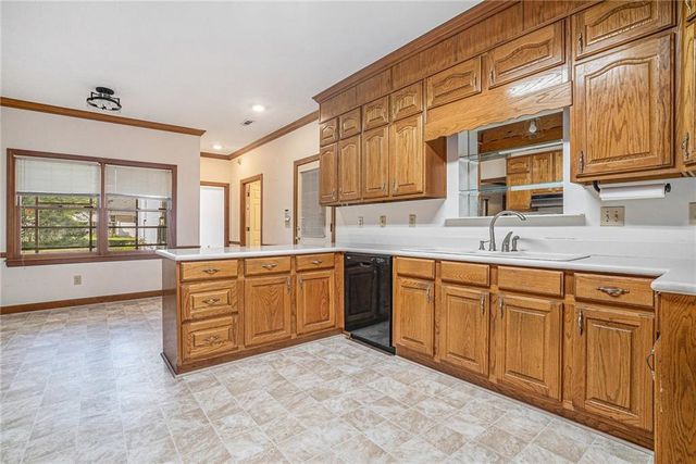 950 Sundew SE Drive, Conyers, GA 30013