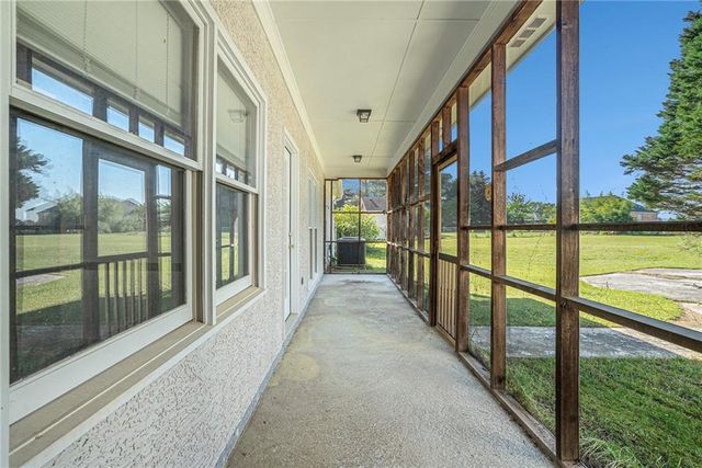 950 Sundew SE Drive, Conyers, GA 30013