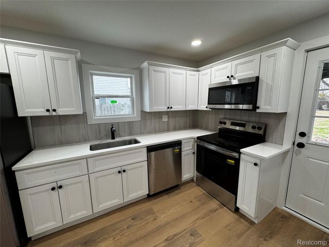 23960 Trombley Street, Clinton Charter Township, MI 48035