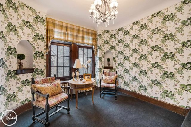 467 University Place, Grosse Pointe, MI 48230