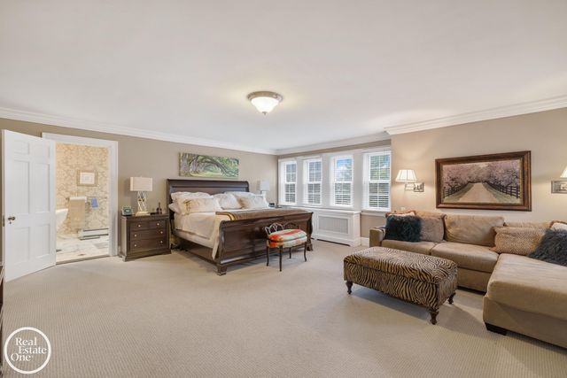 467 University Place, Grosse Pointe, MI 48230