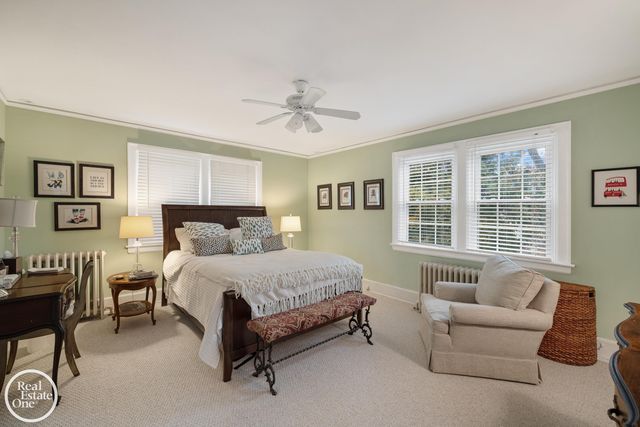 467 University Place, Grosse Pointe, MI 48230