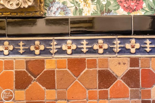 467 University Place, Grosse Pointe, MI 48230