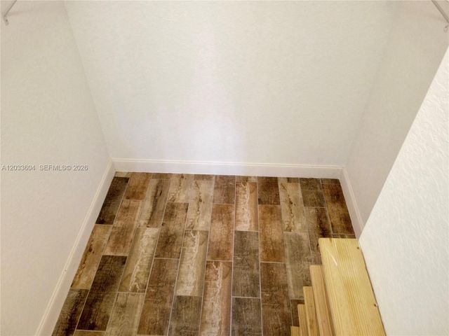 3910 NE 10th Dr, Homestead, FL 33033