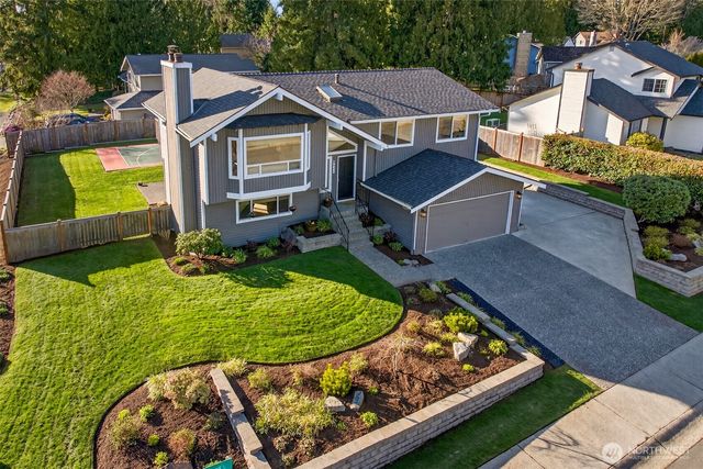 13603 179th Avenue NE, Redmond, WA 98052