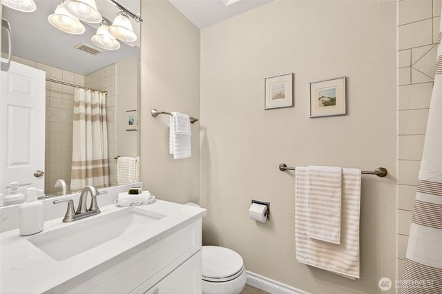 13603 179th Avenue NE, Redmond, WA 98052