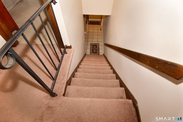 49 Cliffside Drive B, Manchester, CT 06042