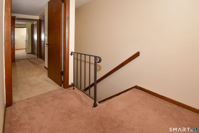 49 Cliffside Drive B, Manchester, CT 06042