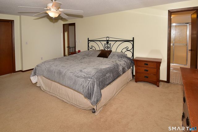 49 Cliffside Drive B, Manchester, CT 06042