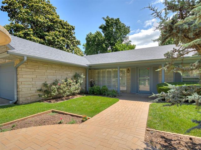 2513 S Berry Road, Norman, OK 73072